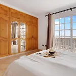 Christisay Villa San Bartolomé